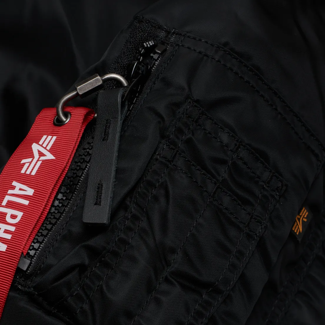 Alpha Industries Мужская зимняя куртка N-2B Short Waist Parka