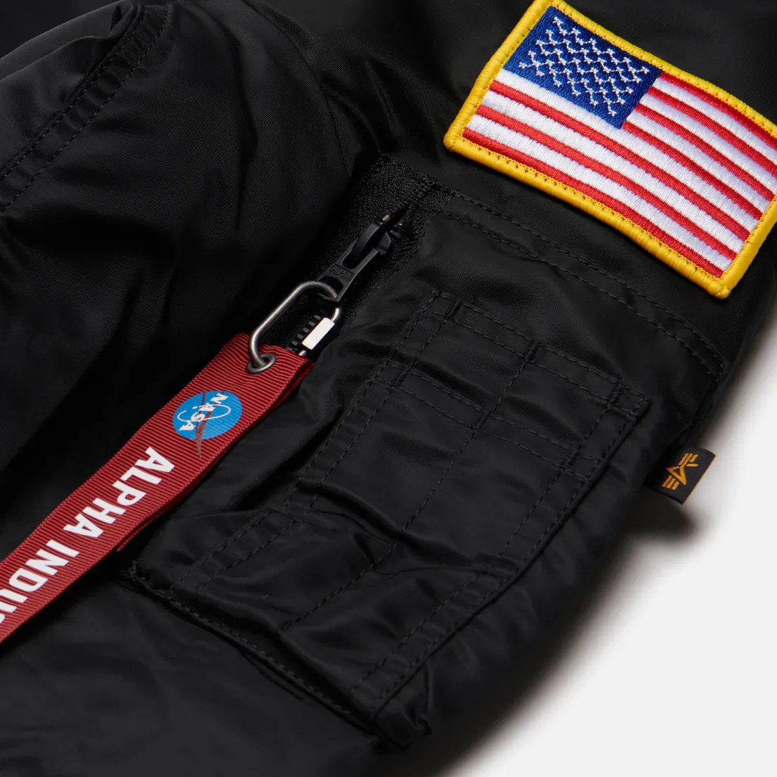 Alpha Industries Мужская куртка бомбер NASA MA-1 Flight Gen II