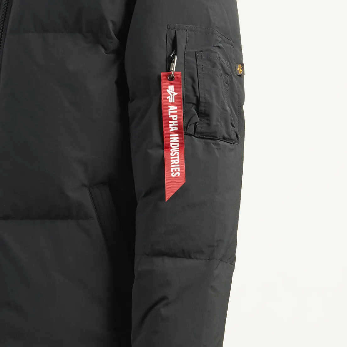 Alpha Industries Мужской пуховик Puffer Parka Regular Fit