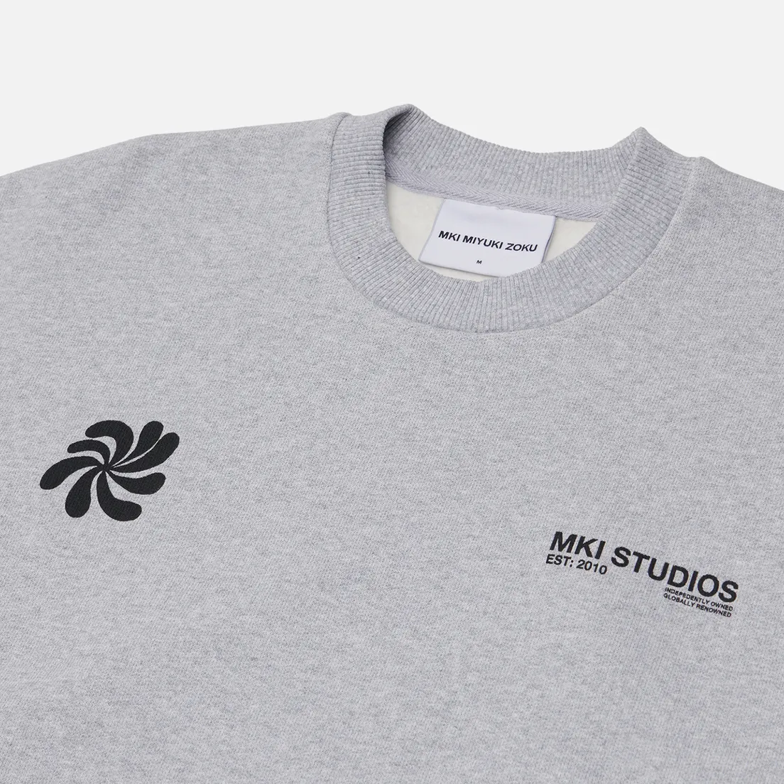 MKI Miyuki-Zoku Мужская толстовка Abstract Crewneck