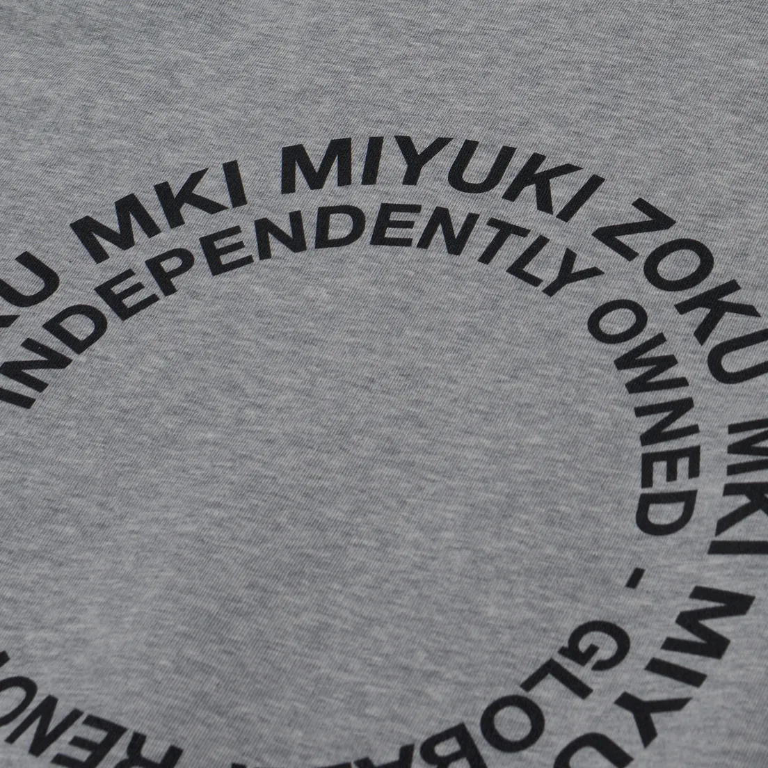 MKI Miyuki-Zoku Мужская толстовка Circle Crew Neck