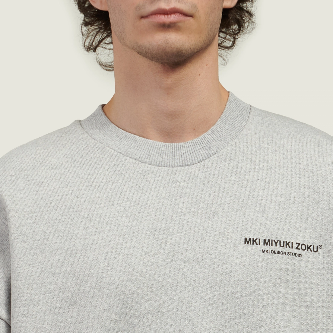 MKI Miyuki-Zoku Мужская толстовка Design Studio Crewneck