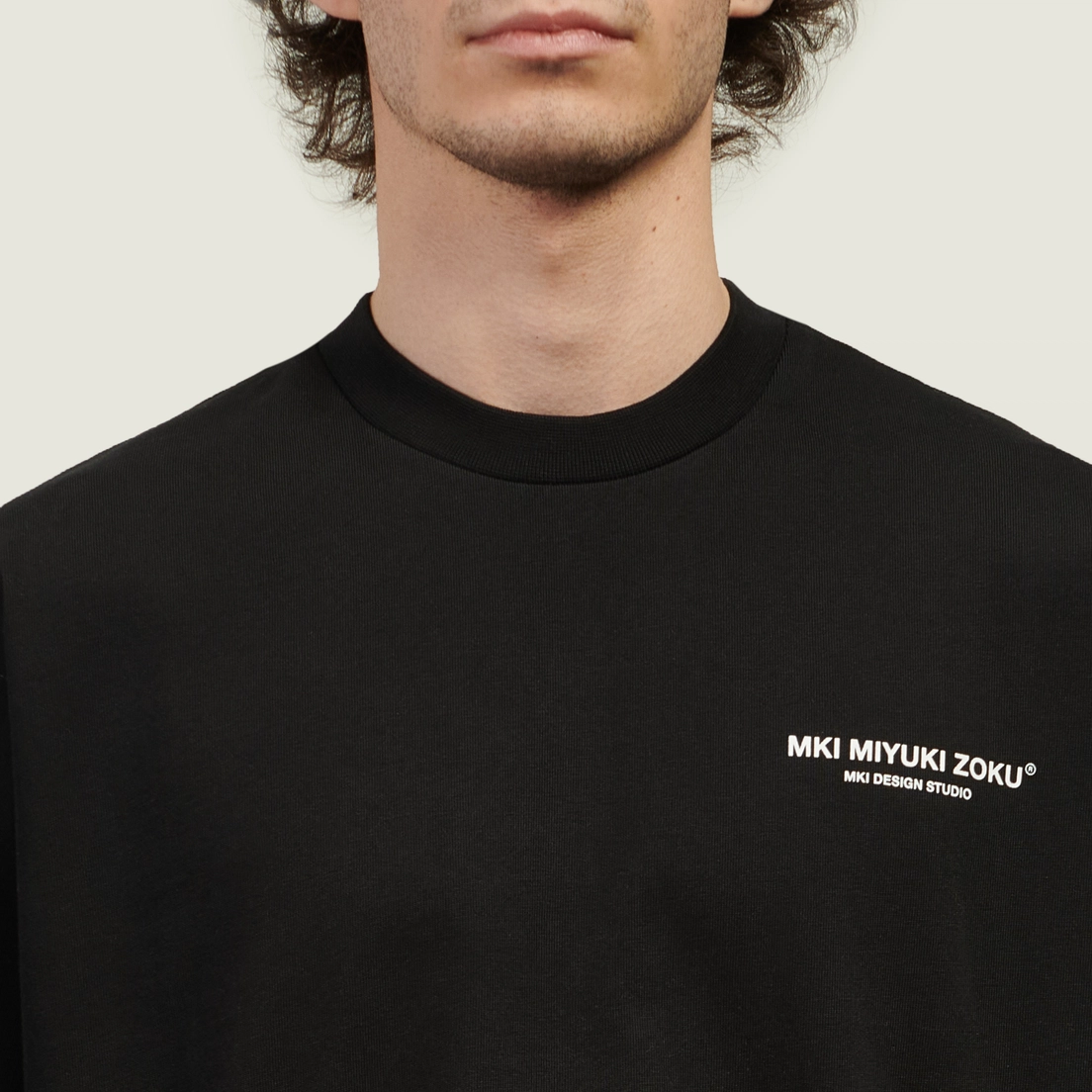 MKI Miyuki-Zoku Мужская футболка Design Studio