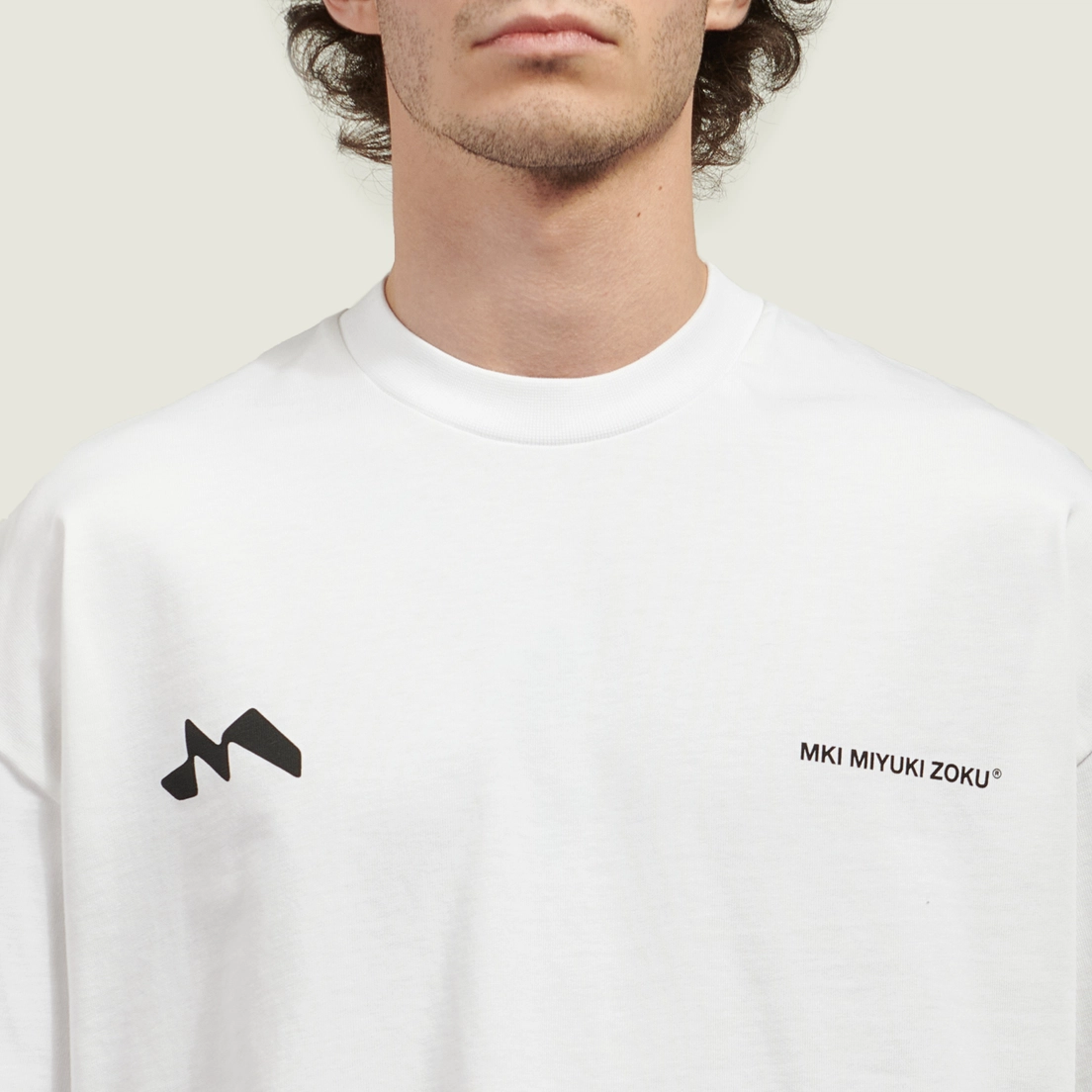 MKI Miyuki-Zoku Мужская футболка Silhouette