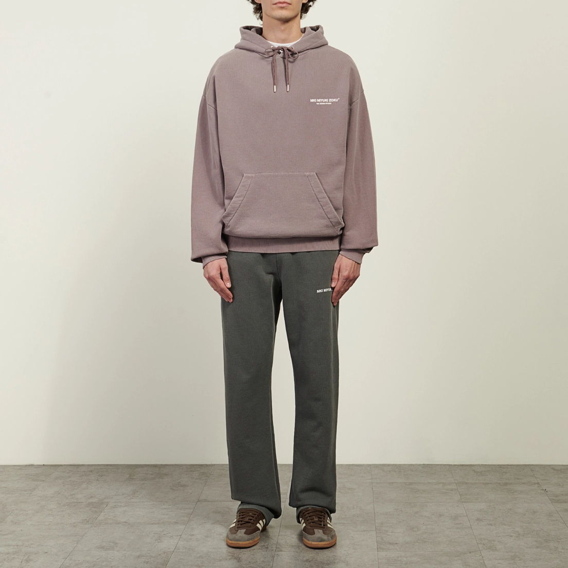 MKI Miyuki-Zoku Мужские брюки Uniform Wide Leg Joggers