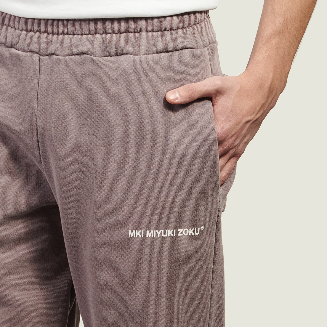 MKI Miyuki-Zoku Мужские брюки Uniform Wide Leg Joggers