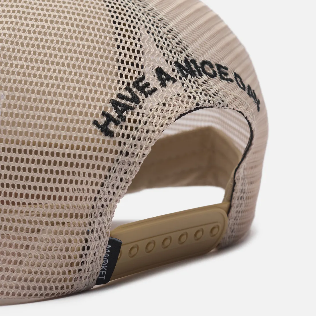 MARKET Кепка x Smiley Studios Trucker