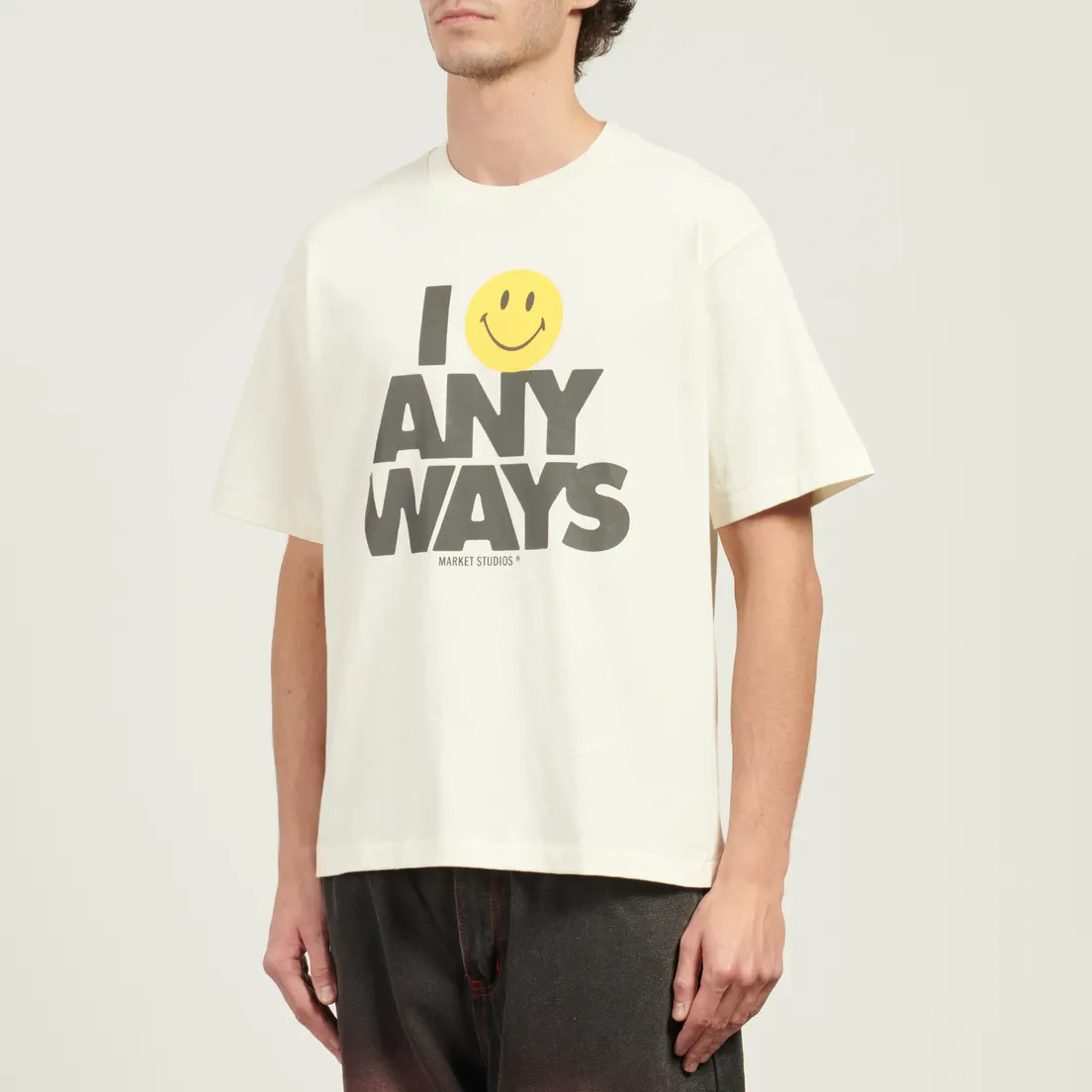 MARKET Мужская футболка x Smiley Smile Anyways