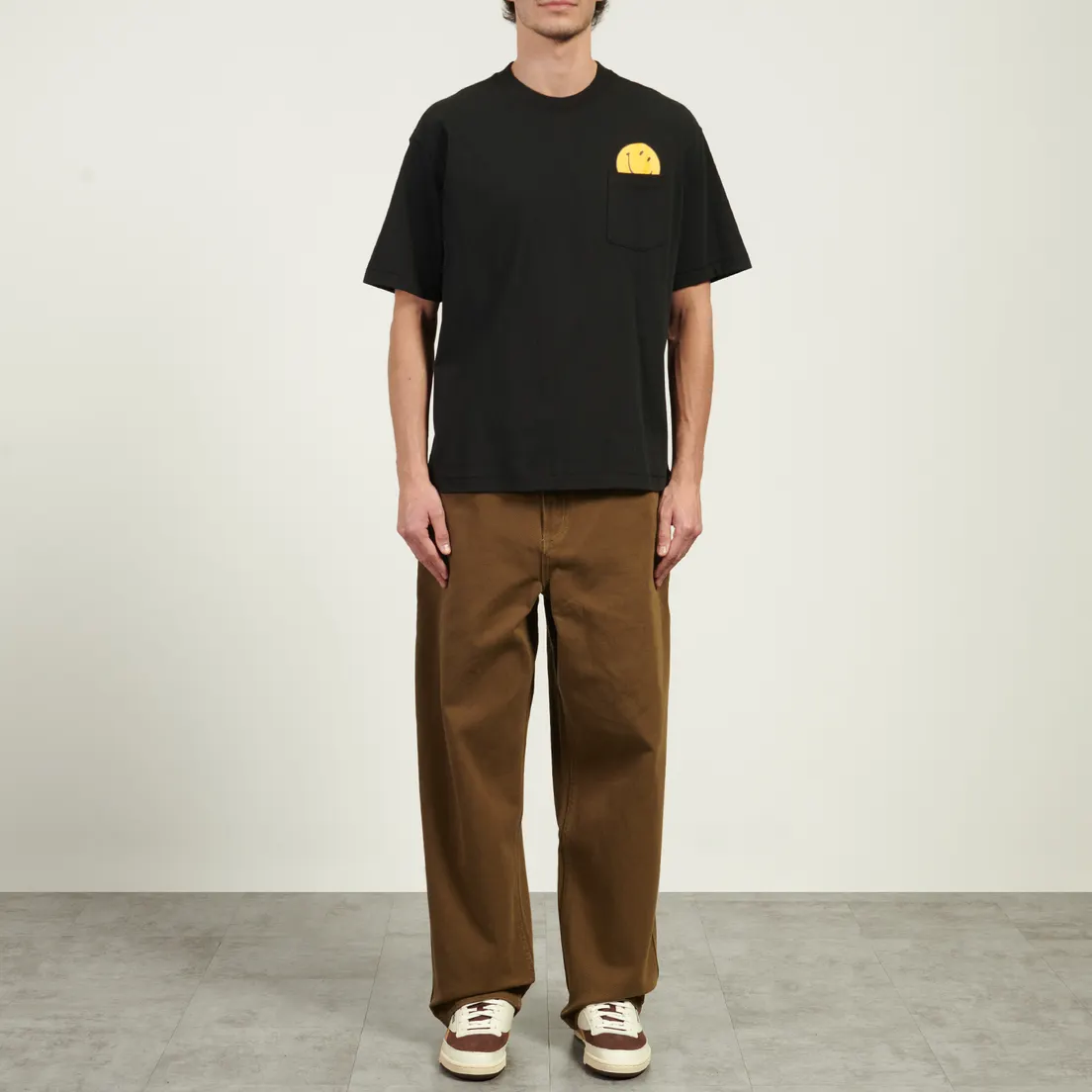 MARKET Мужская футболка x Smiley Peek-A-Boo