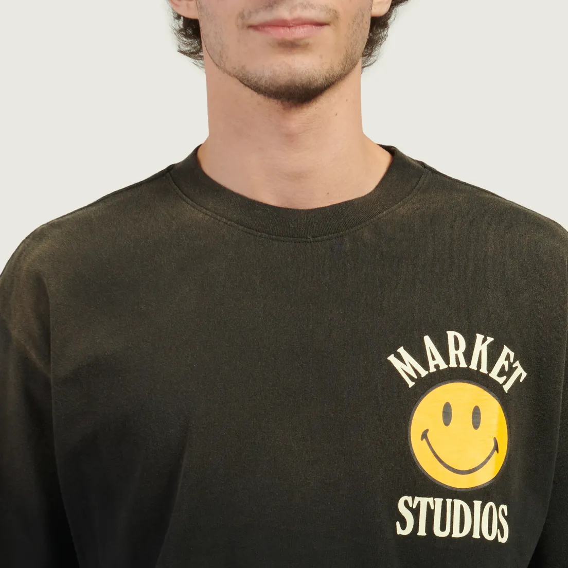 MARKET Мужская футболка x Smiley Upside Down Lockup