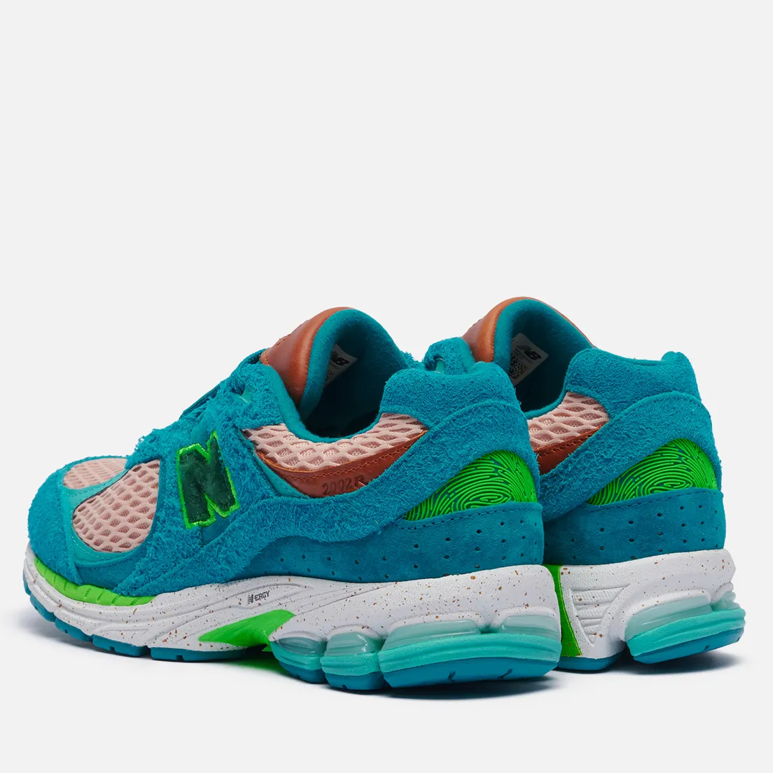 New Balance Мужские кроссовки x Salehe Bembury 2002R