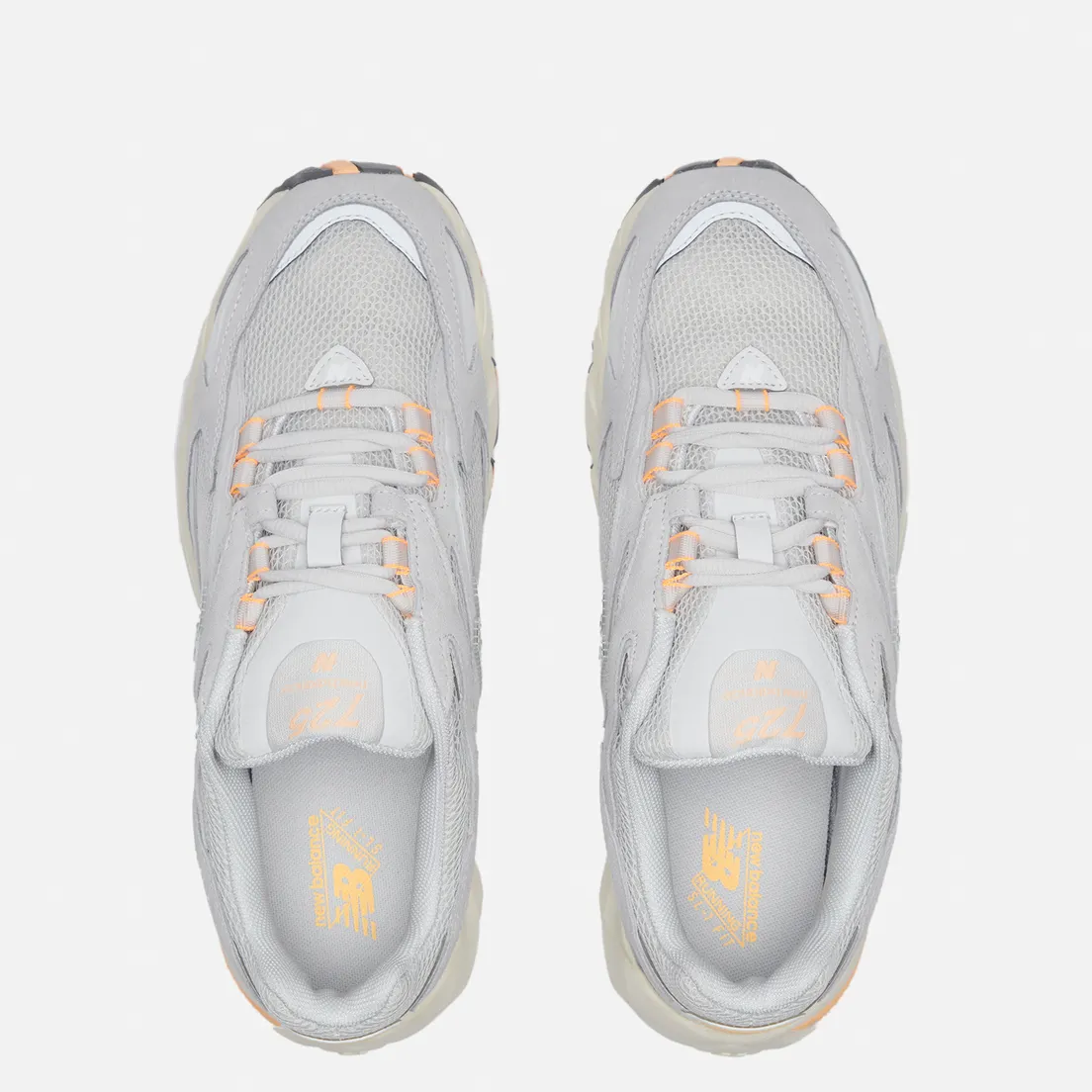 New Balance Кроссовки 725