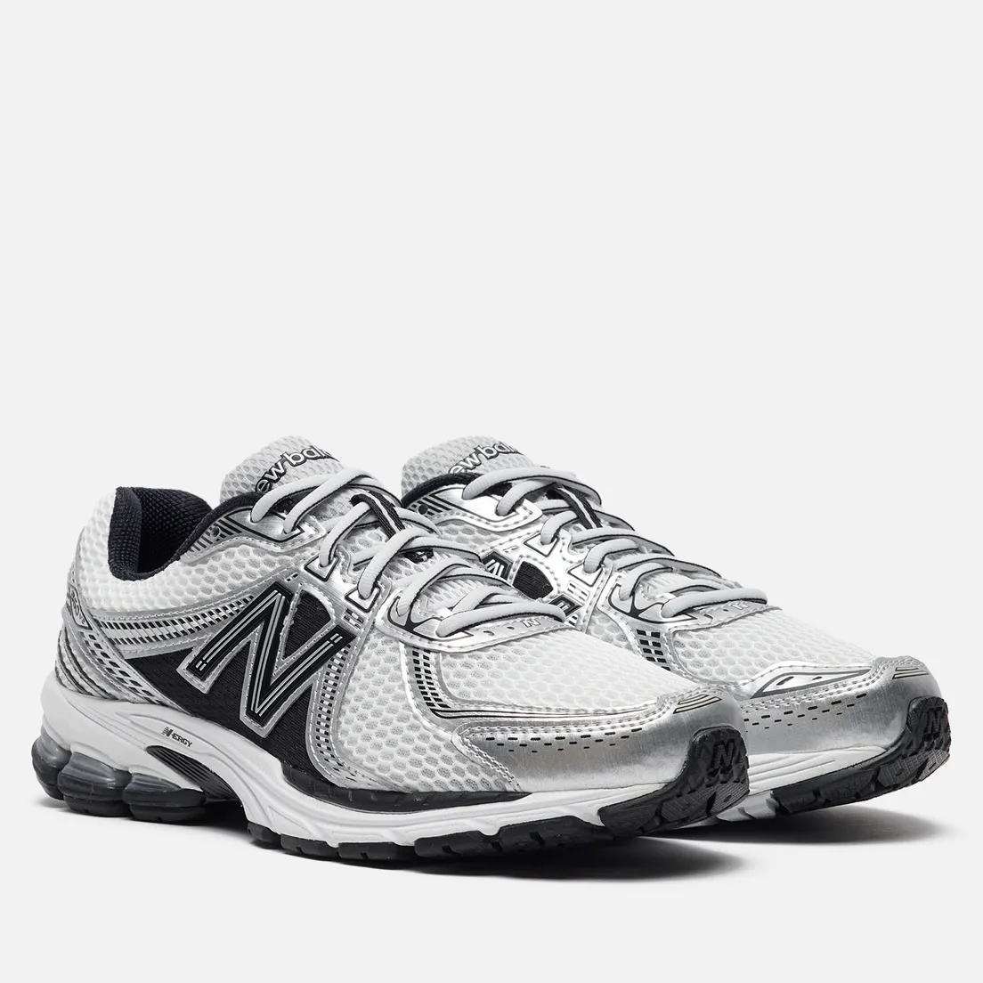 New Balance Мужские кроссовки 860v2