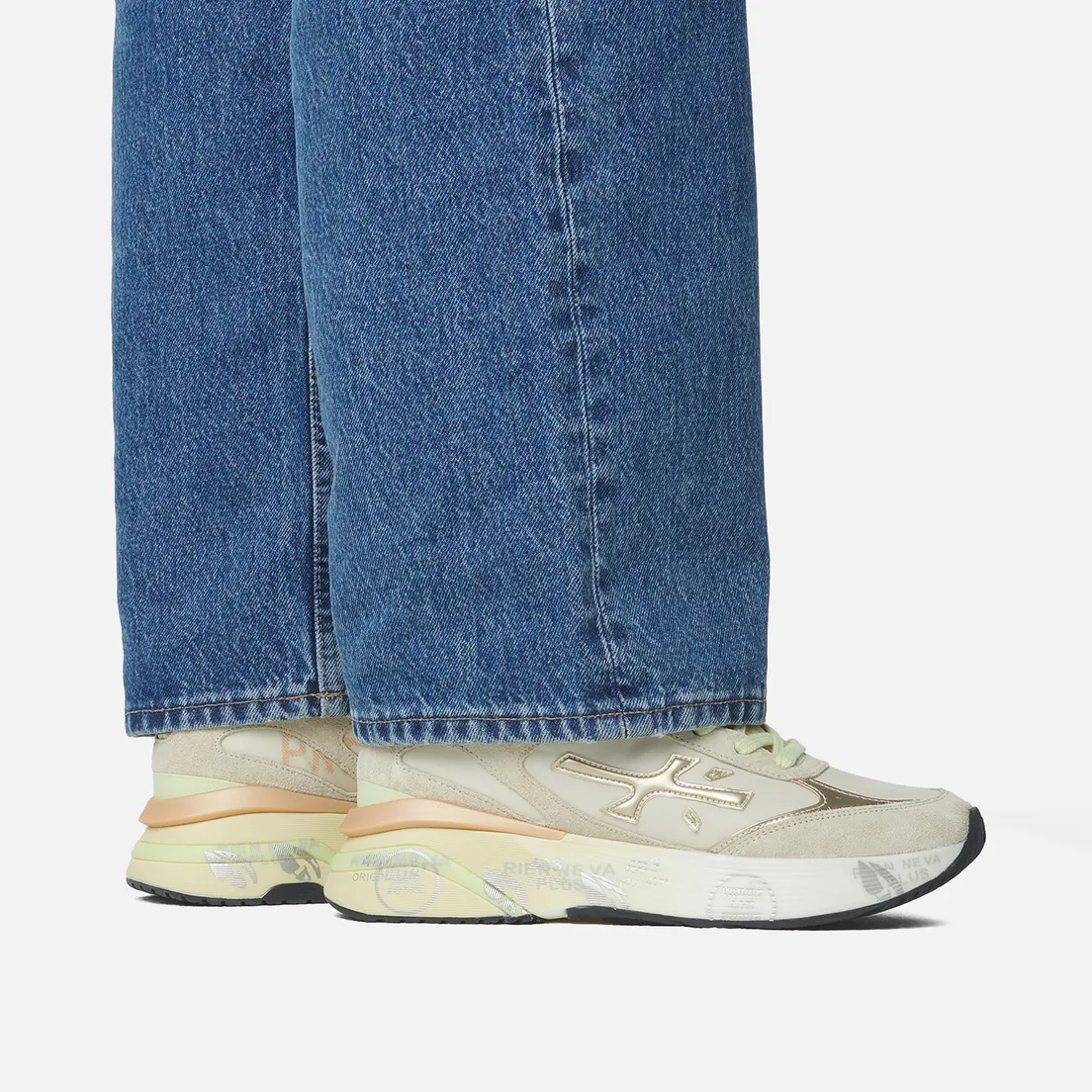Premiata Женские кроссовки Moerun-d 7466