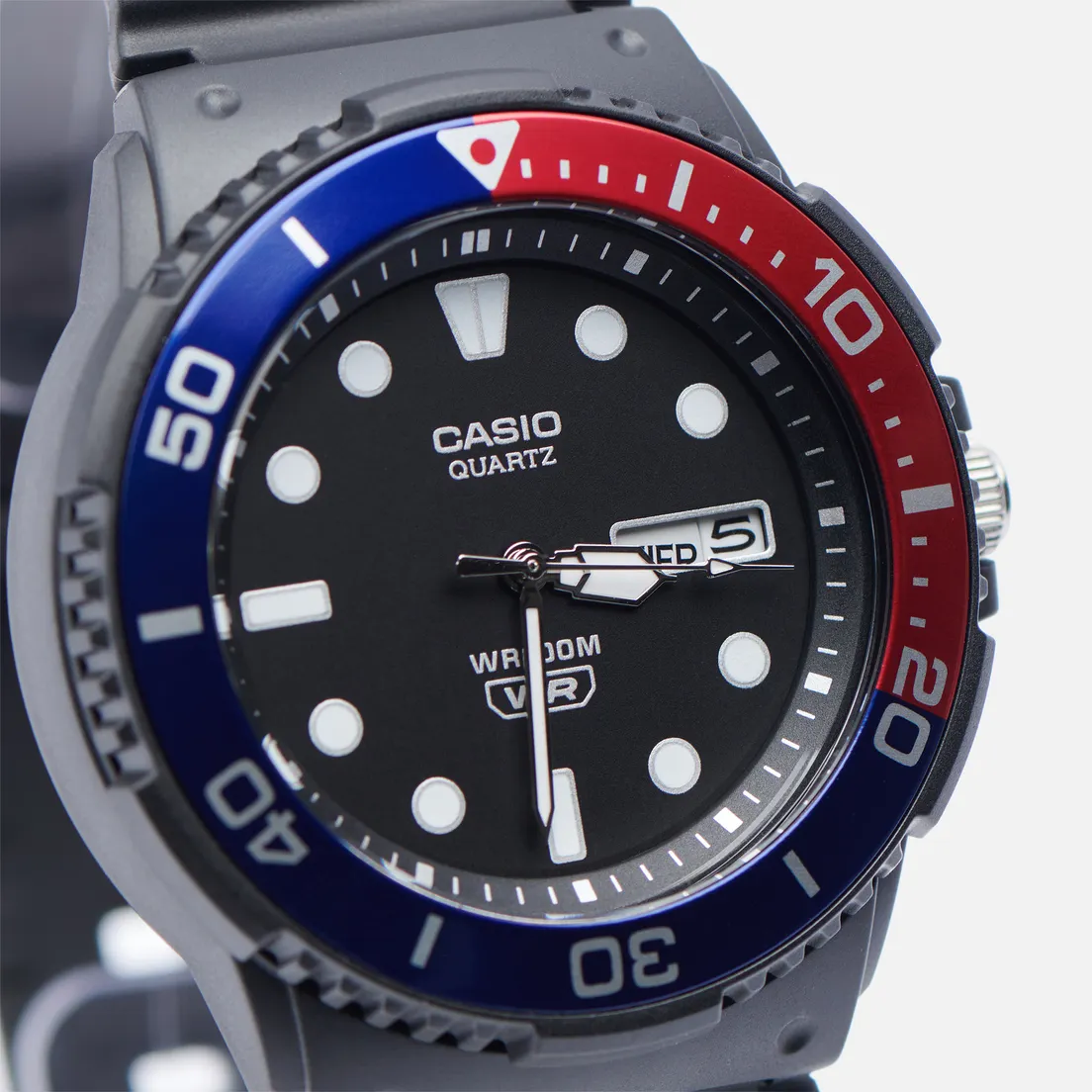 CASIO Наручные часы Collection MRW-230H-1E2