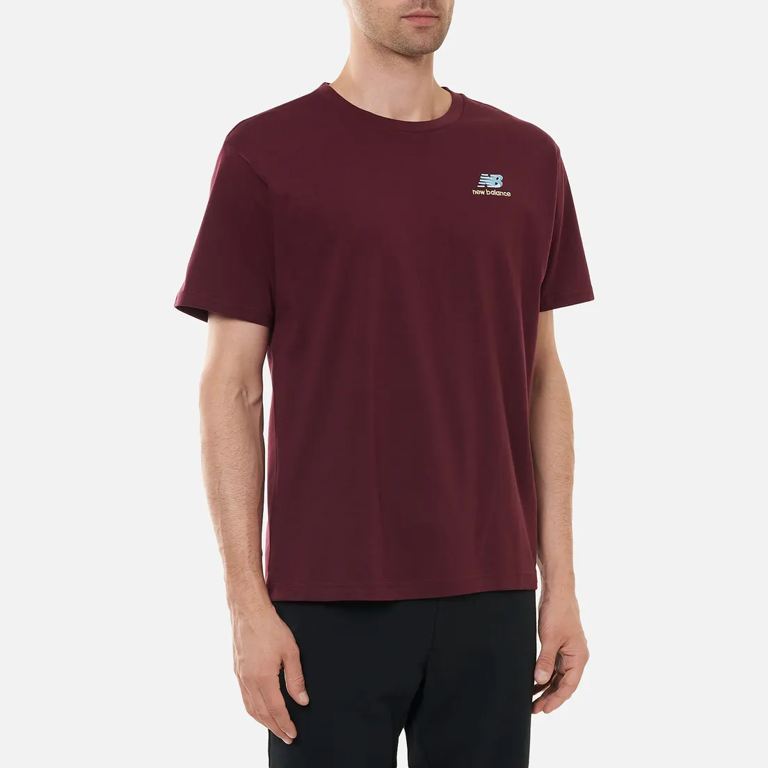 New Balance Мужская футболка Essentials Embroidered
