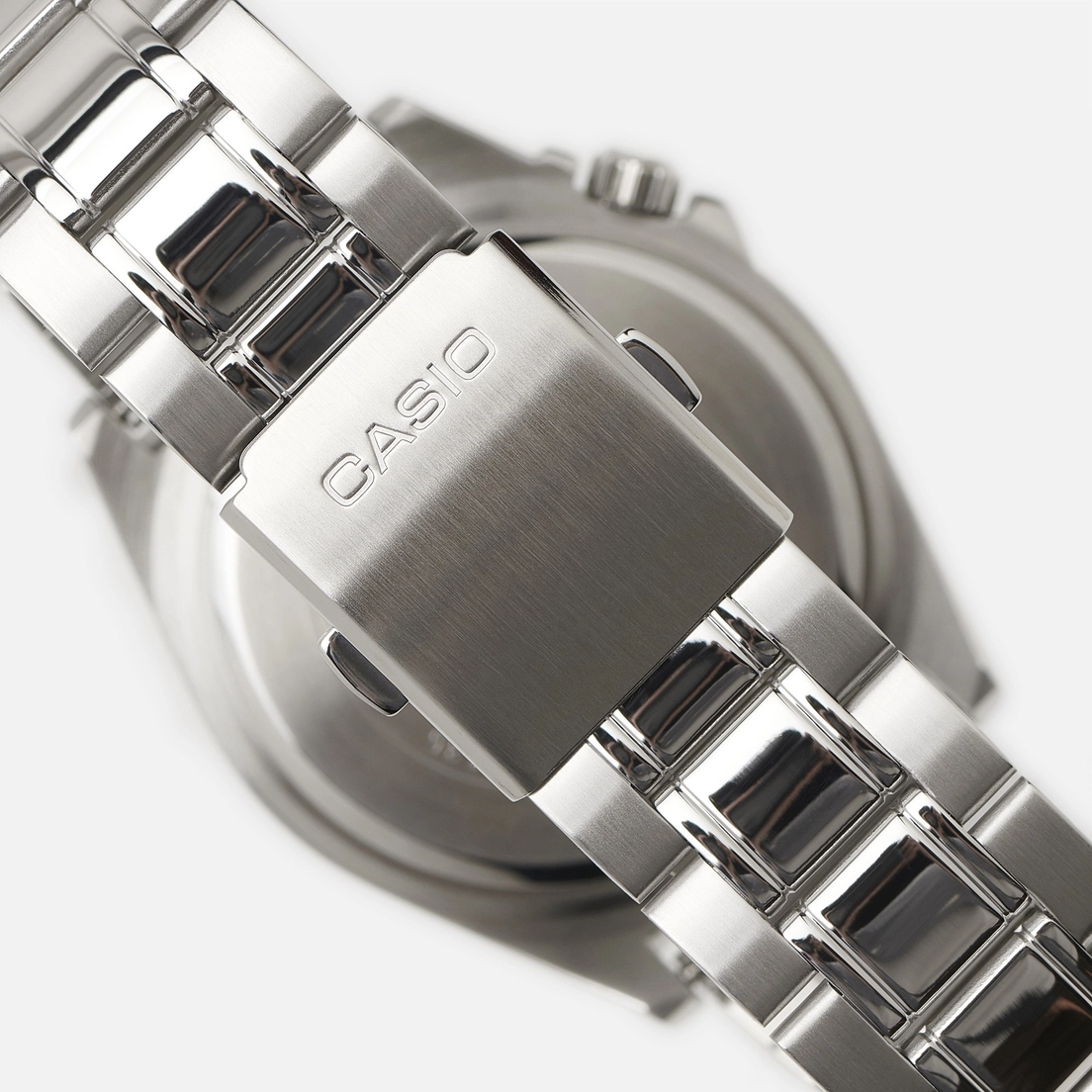 CASIO Наручные часы Collection MTD-135D-2A