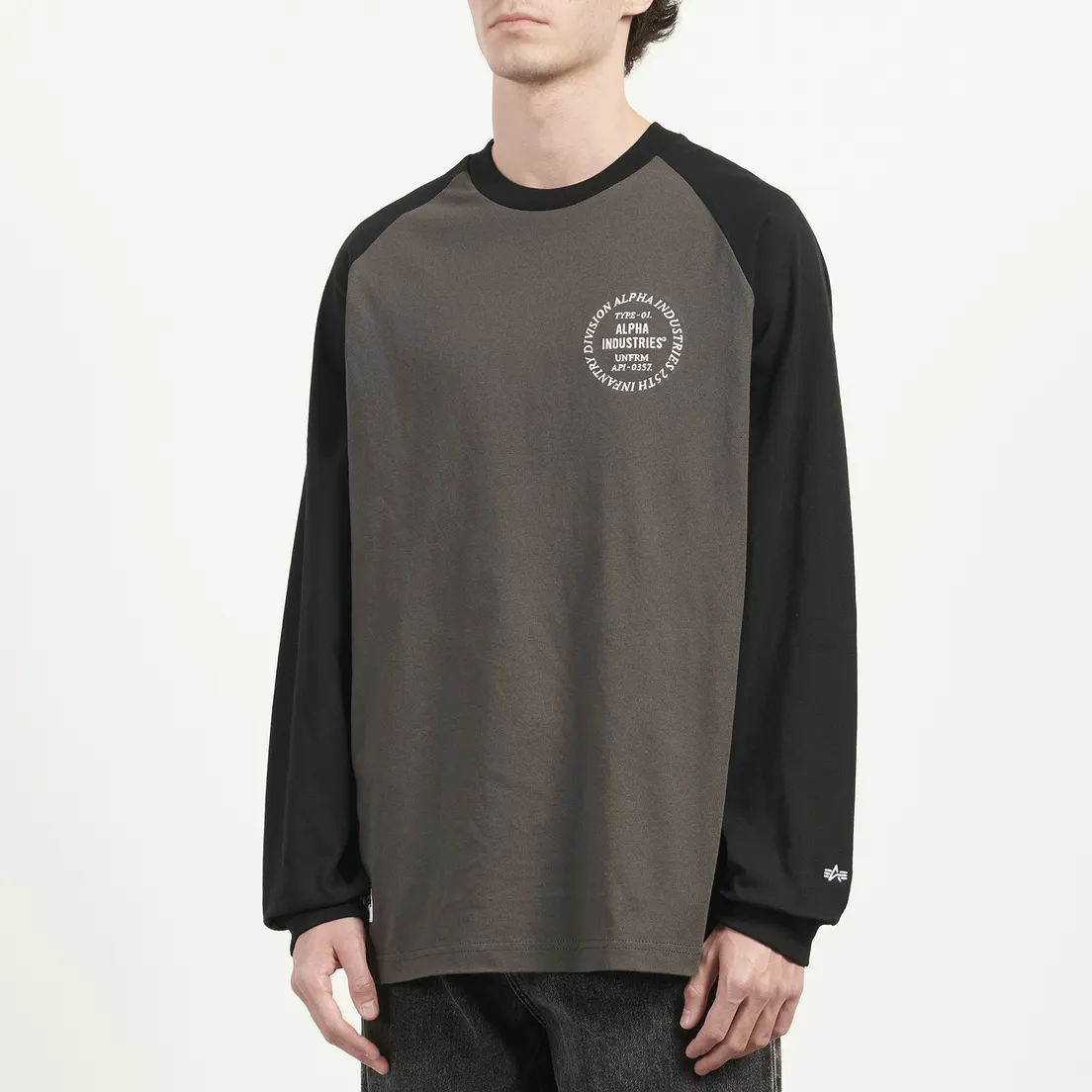 Alpha Industries Мужской лонгслив Uniform Raglan