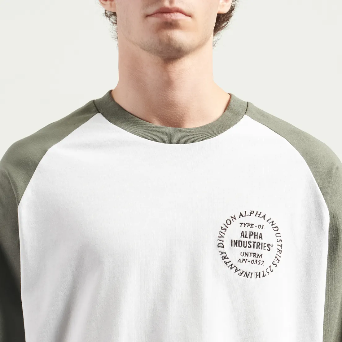 Alpha Industries Мужской лонгслив Uniform Raglan