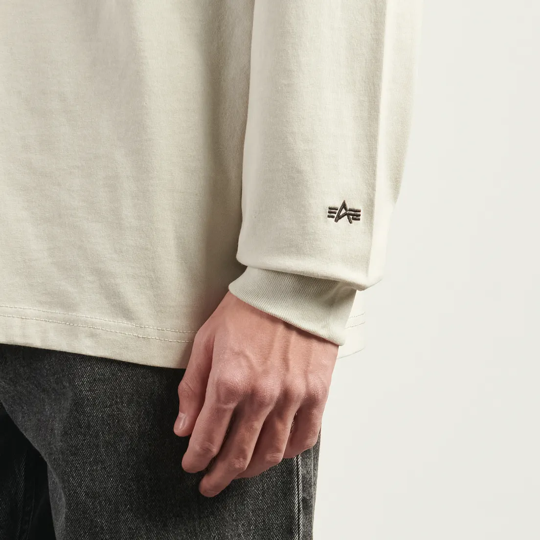 Alpha Industries Мужской лонгслив Uniform Pocket