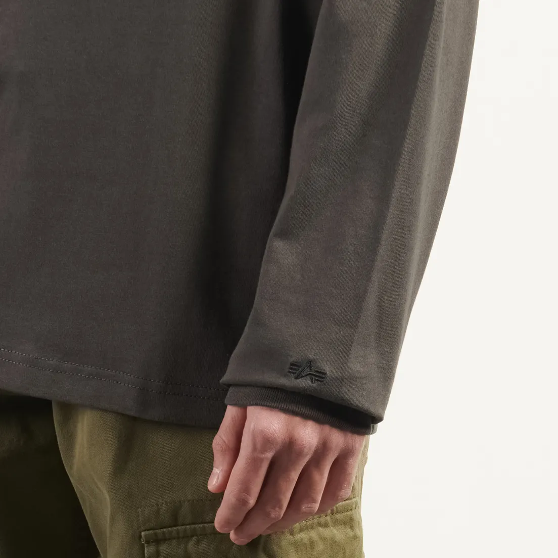 Alpha Industries Мужской лонгслив Uniform Graphic