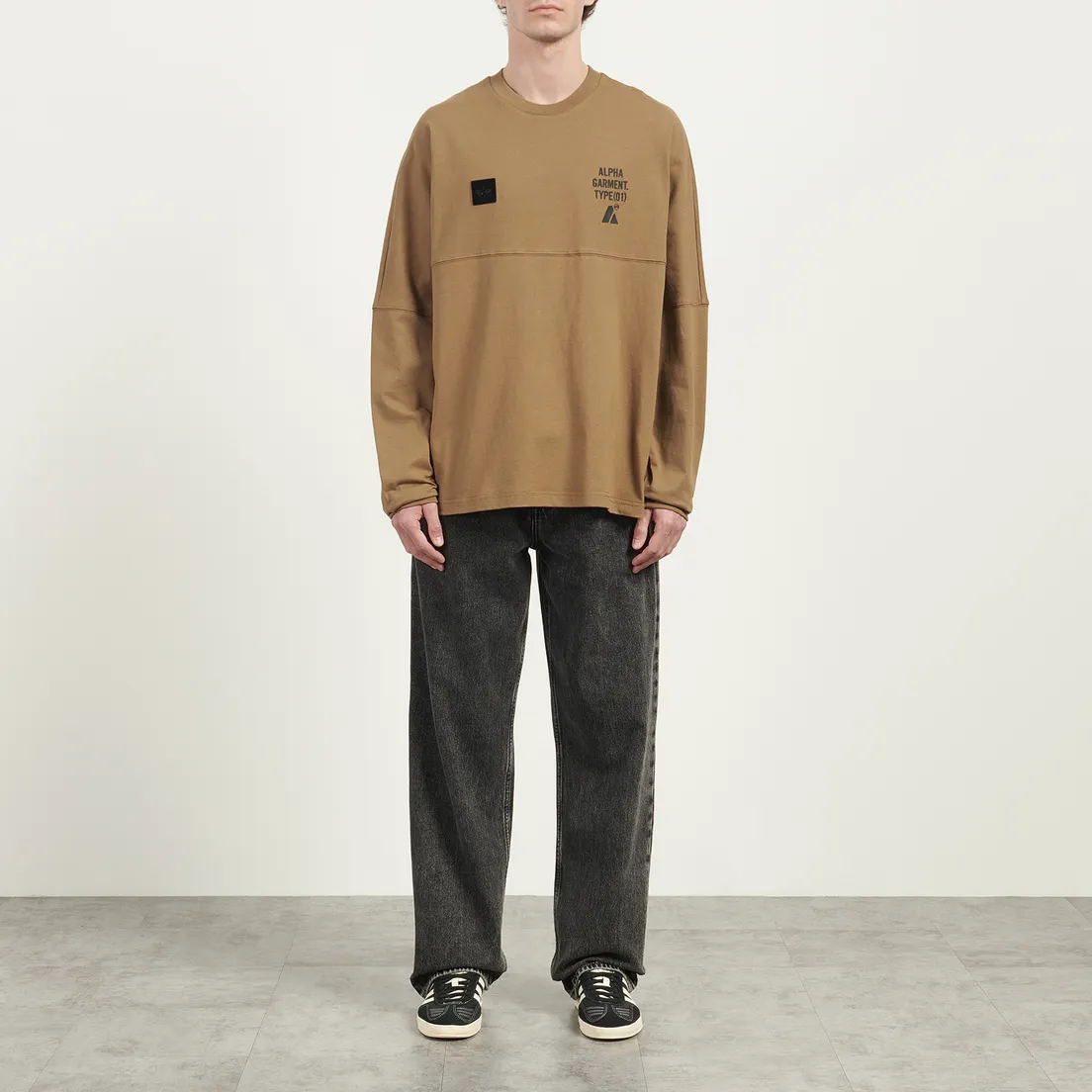 Alpha Industries Мужской лонгслив Uniform Graphic