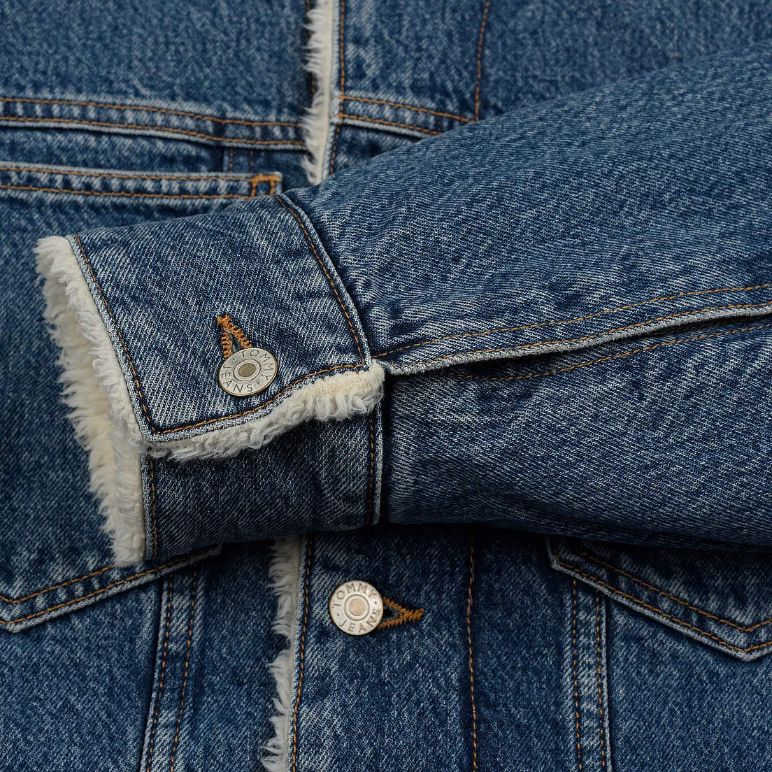 Tommy Jeans Мужская джинсовая куртка Flag Sherpa Denim