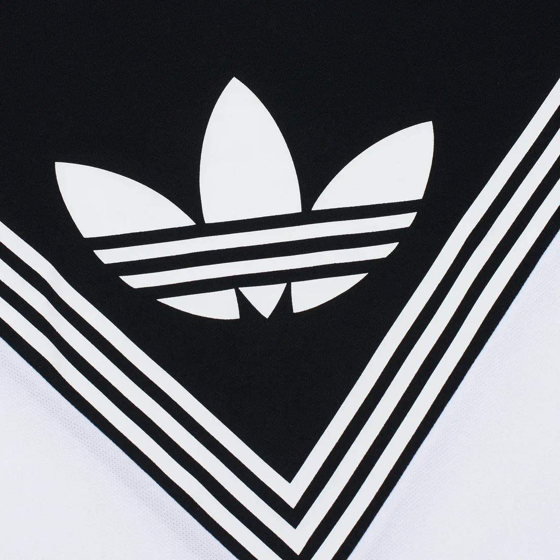 adidas Originals Мужская футболка x White Mountaineering Football