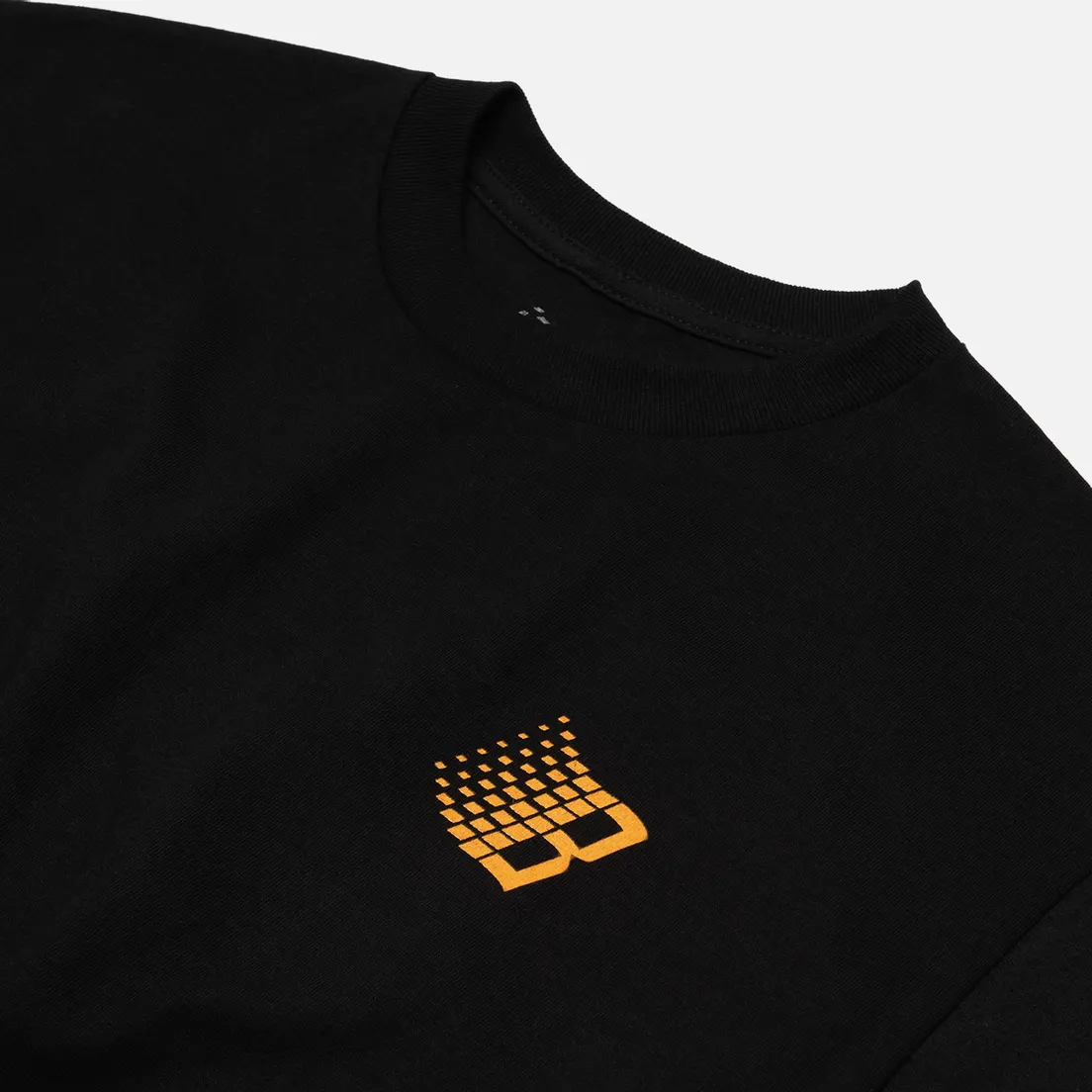 Bronze 56K Мужская футболка B Logo Basketball