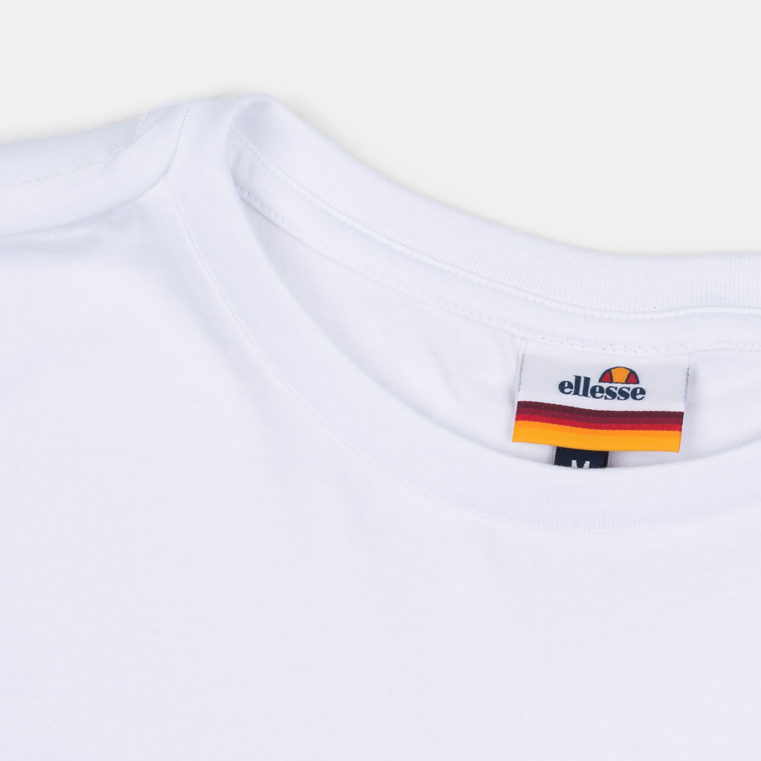 ellesse badge
