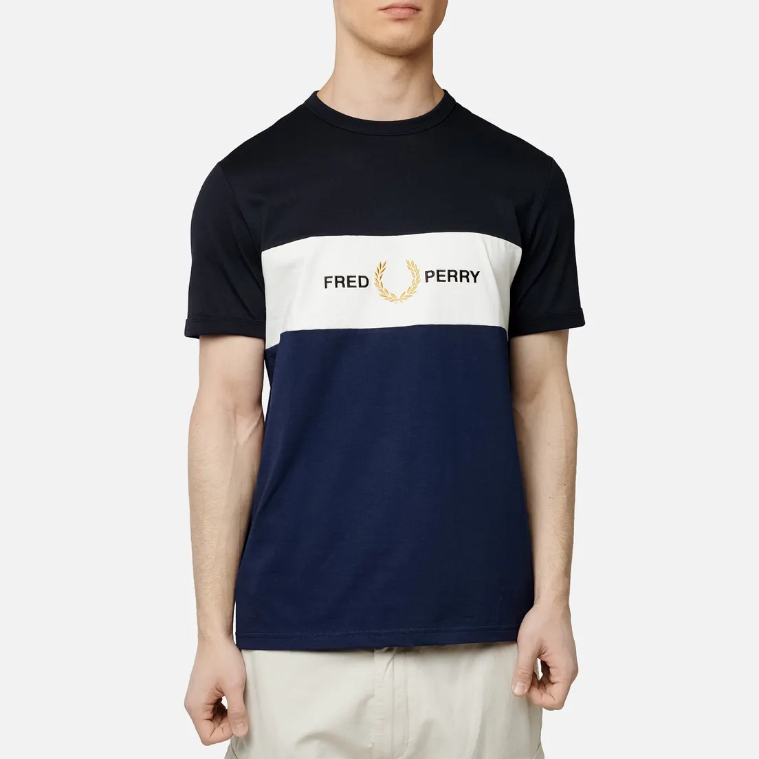 Fred Perry Мужская футболка Embroidered Panel