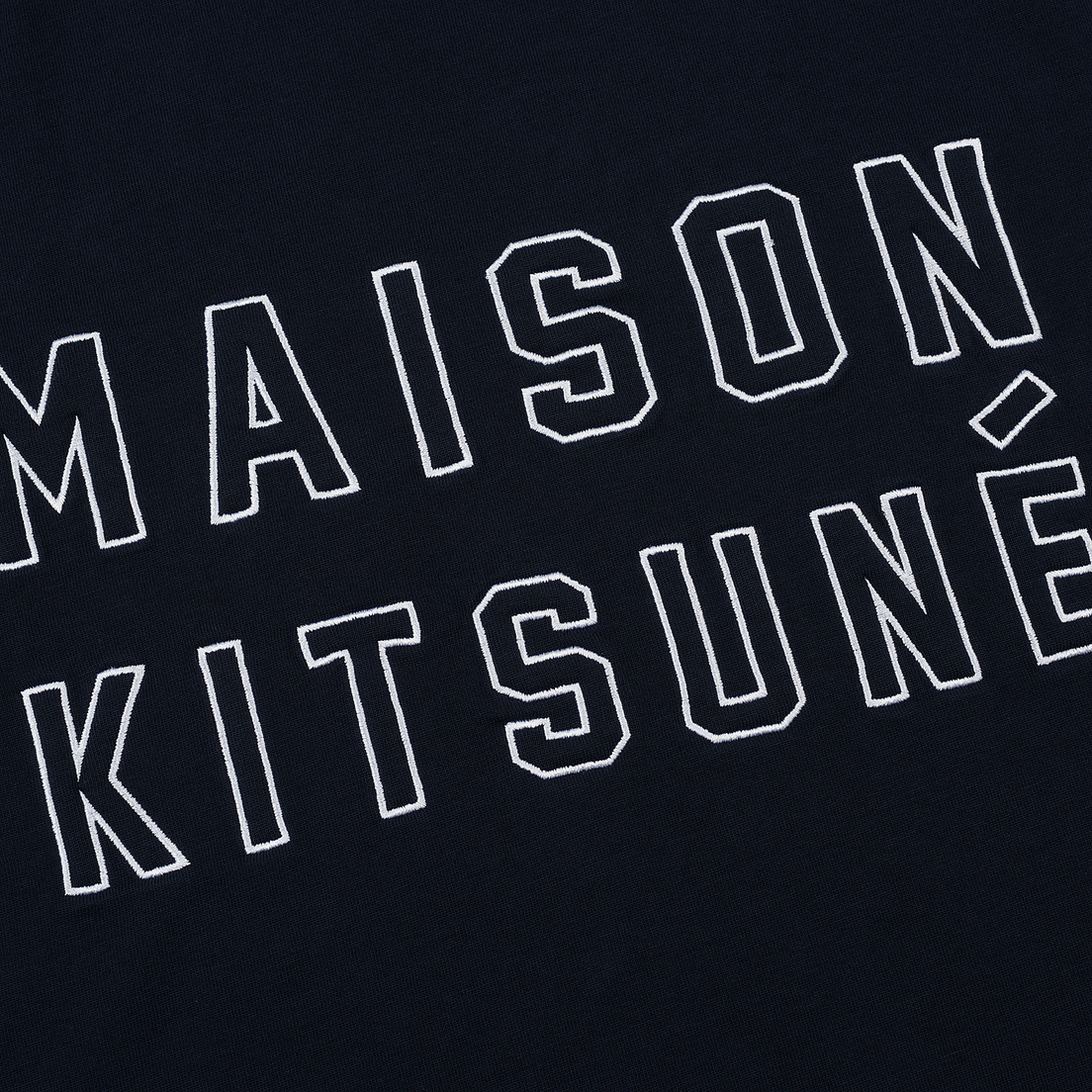 Maison Kitsune Мужская футболка Football Embroidery
