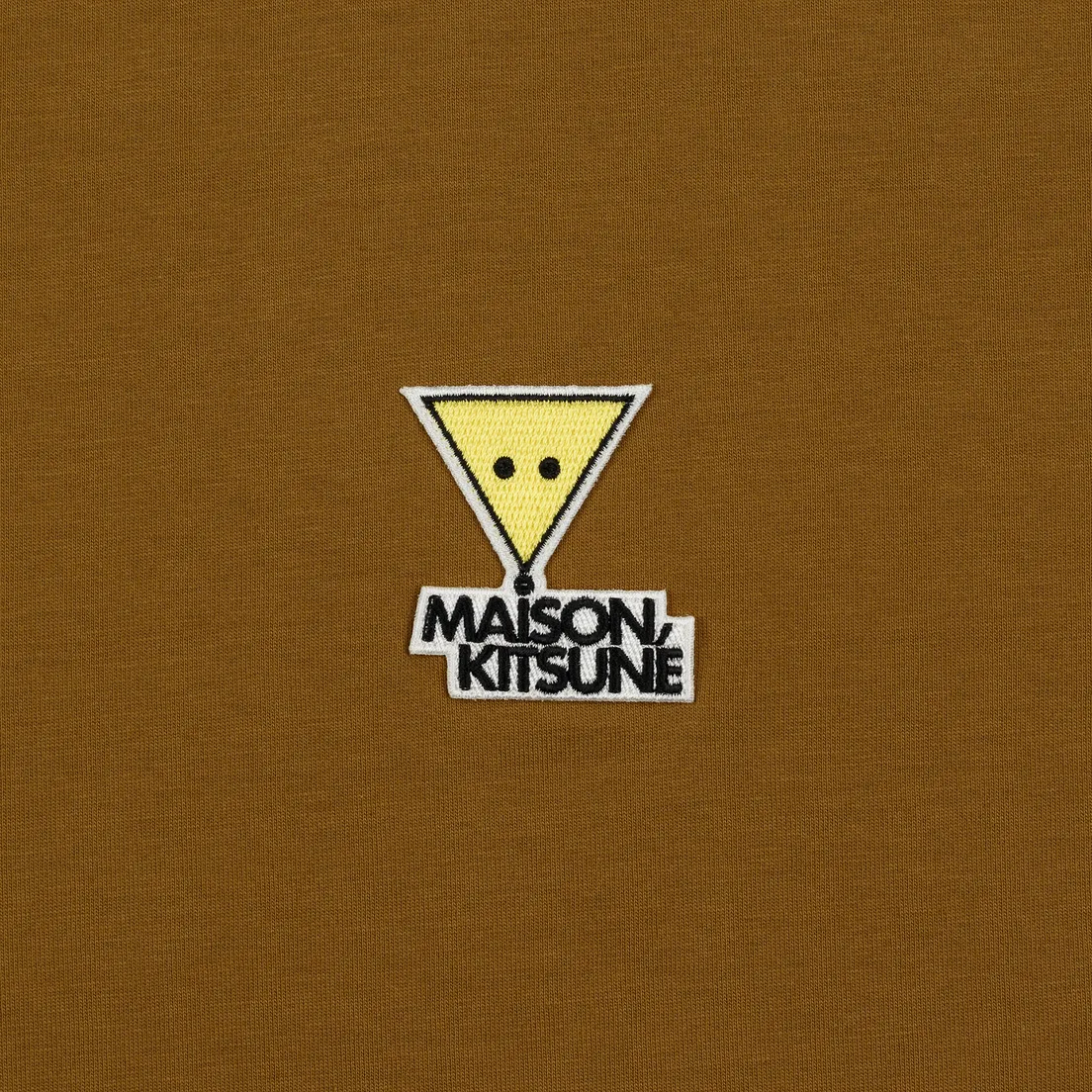 Maison Kitsune Мужская футболка Triangle Fox Patch
