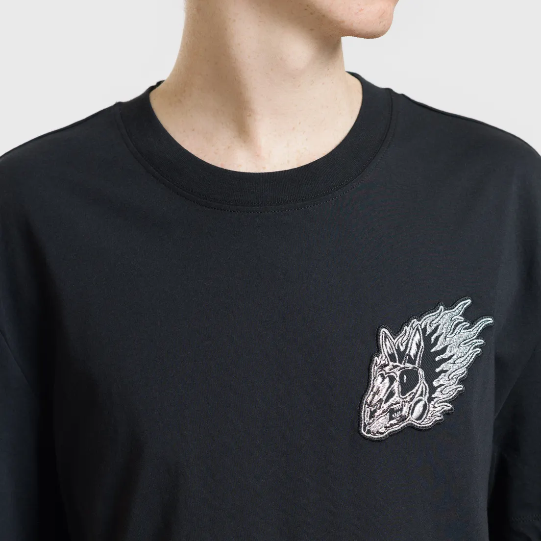 McQ Alexander McQueen Мужская футболка Dropped Shoulder Flaming Skeleton