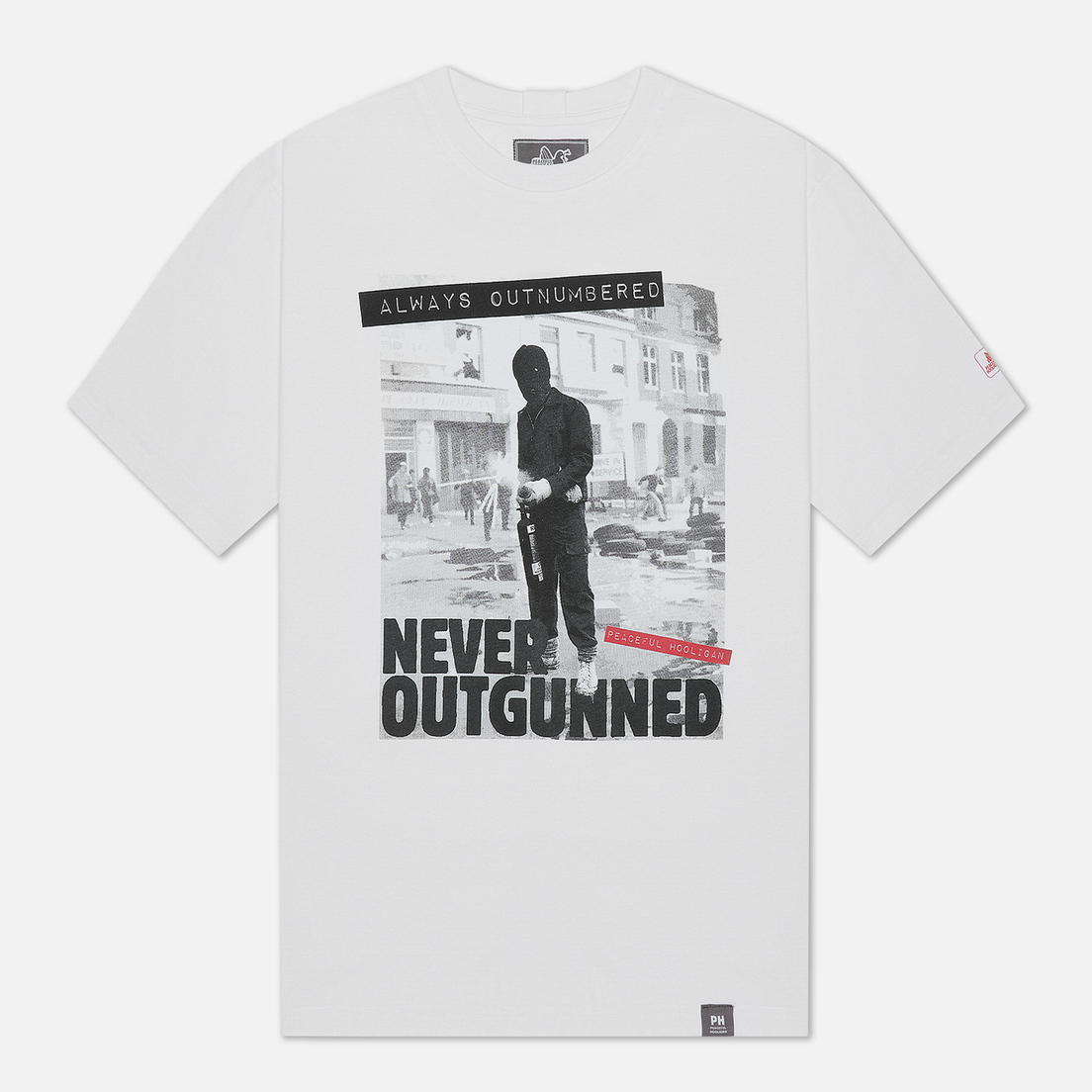 Peaceful Hooligan Мужская футболка Outnumbered