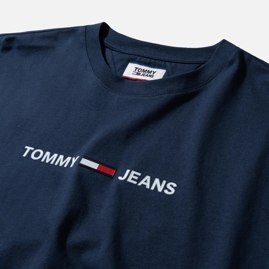 Tommy Jeans Мужская футболка Straight Small Logo Regular Fit
