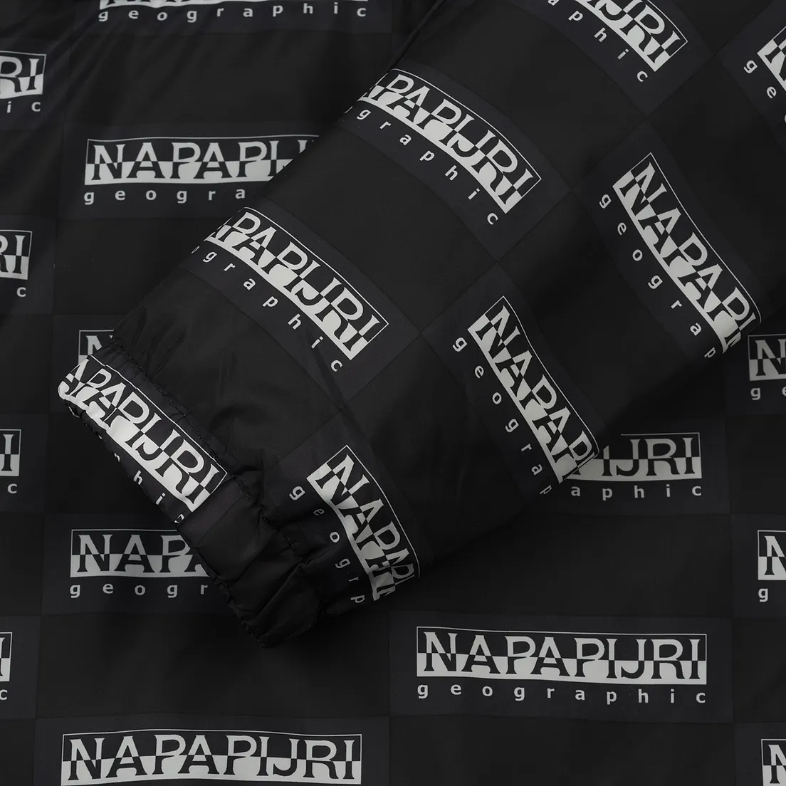 Napapijri Мужская куртка анорак Aumo The Tribe Selection