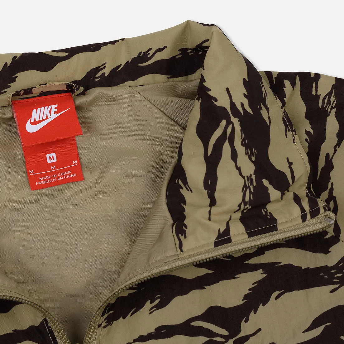 Nike Мужская куртка анорак Woven Swoosh All Over Print