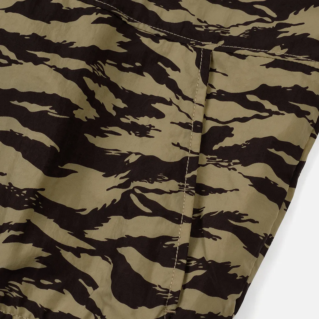 Nike Мужская куртка анорак Woven Swoosh All Over Print