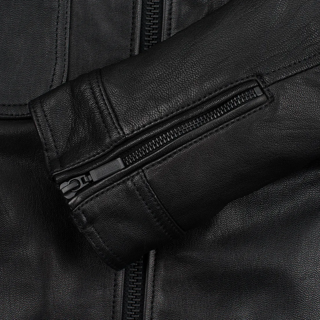 Barbour Мужская куртка International Triumph Locking Leather