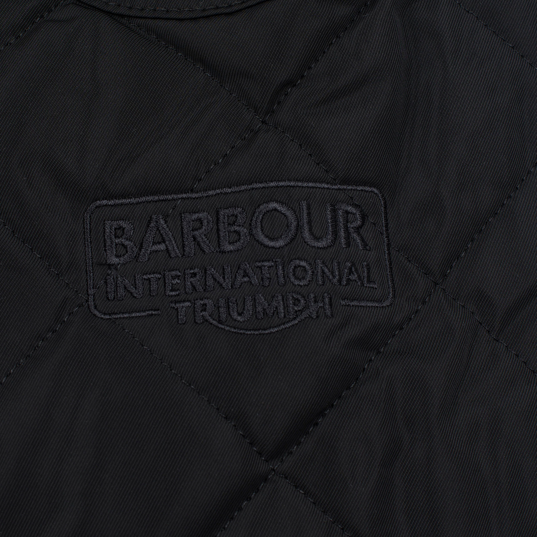 Barbour Мужская куртка International V Twin Box Quilted