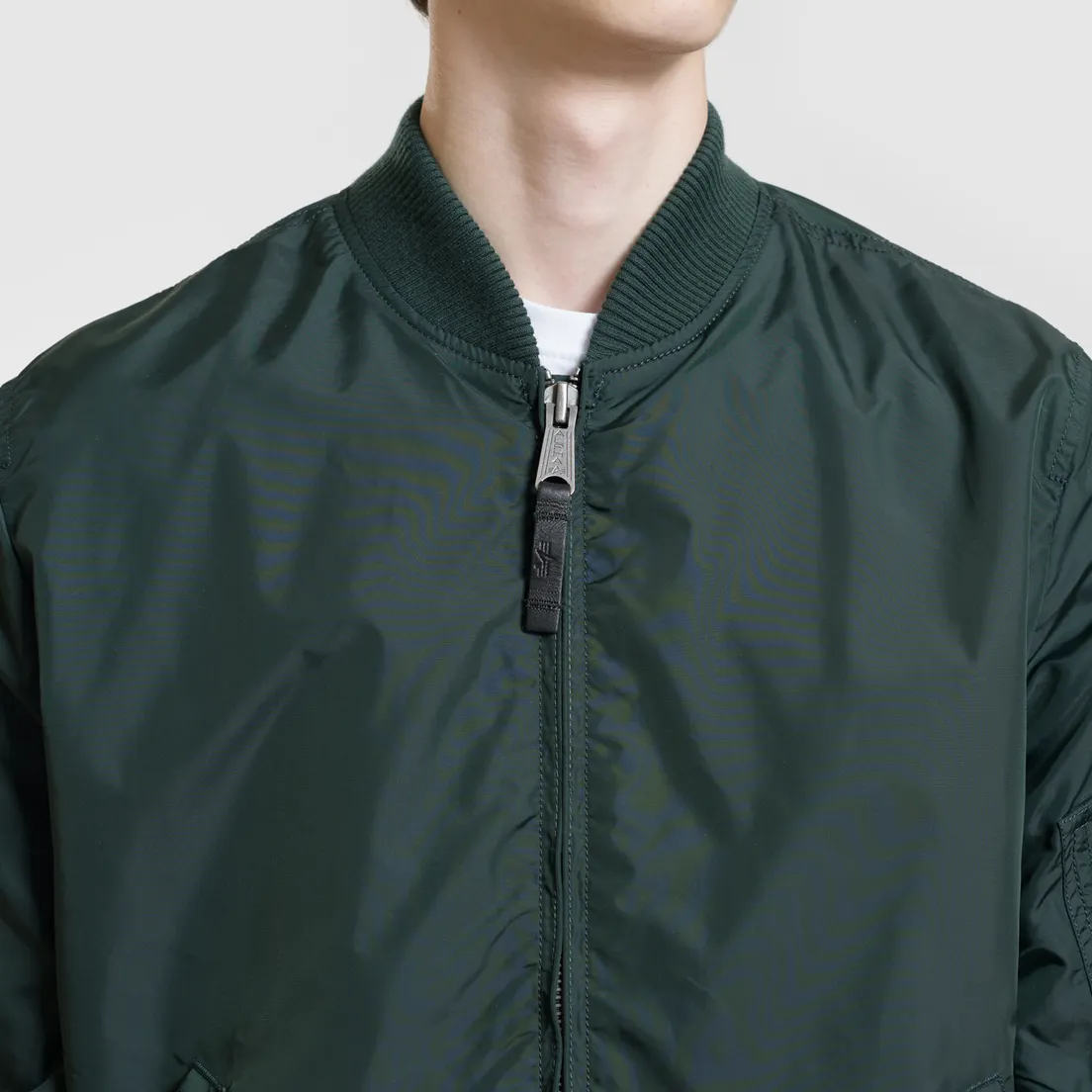 Alpha Industries Мужская куртка бомбер MA-1 TT
