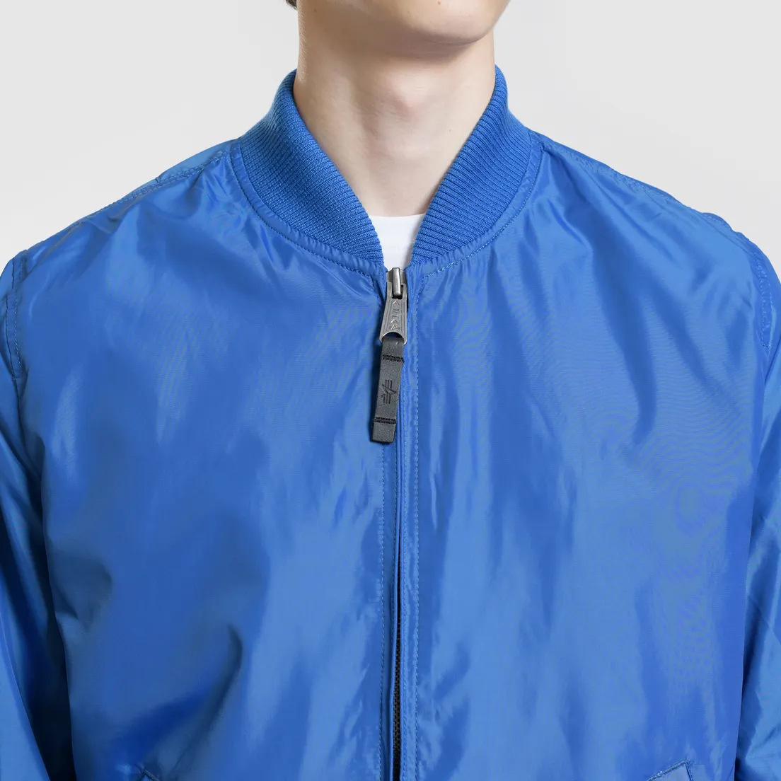 Alpha Industries Мужская куртка бомбер MA-1 TT
