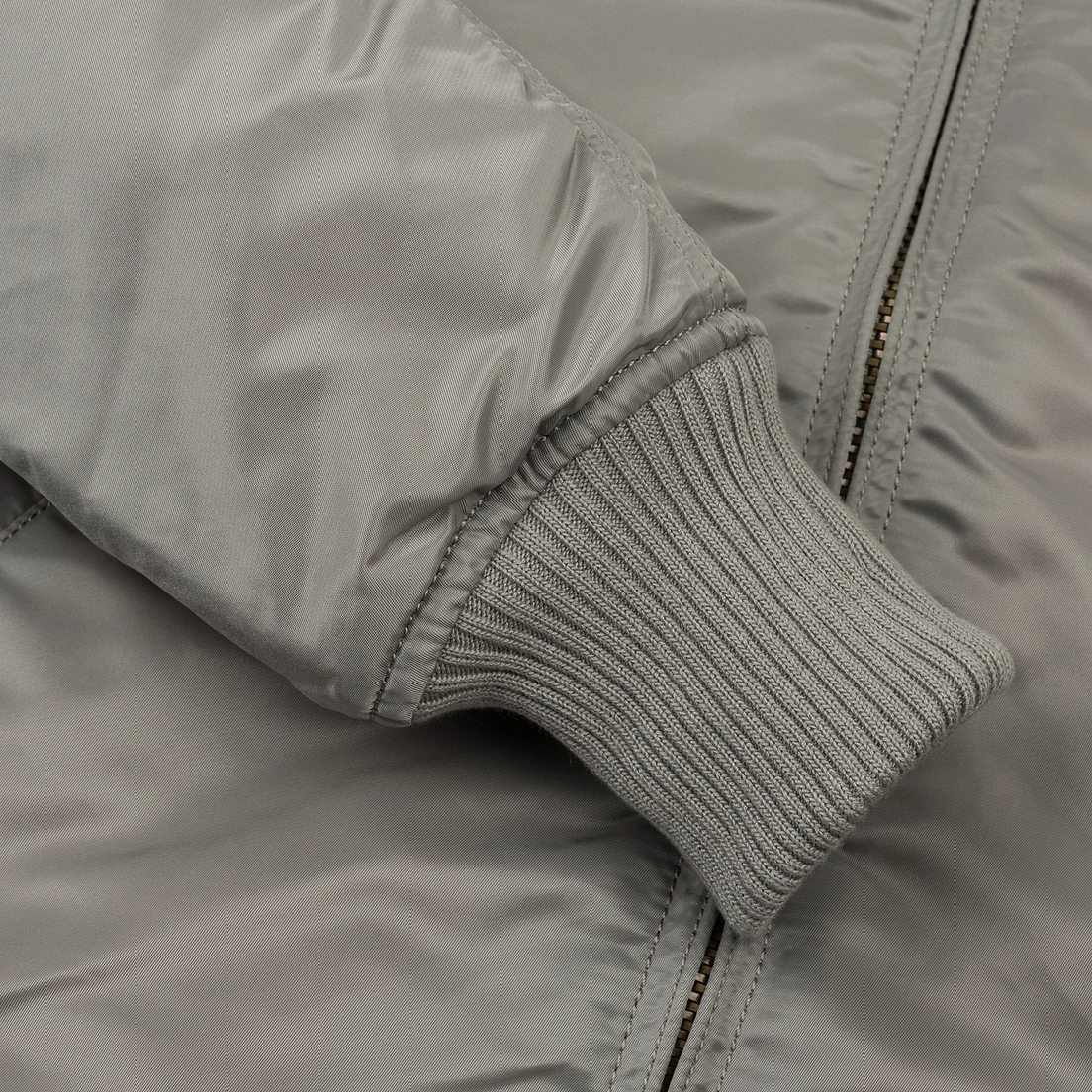 Alpha Industries Мужская куртка бомбер MA-1 VF 59