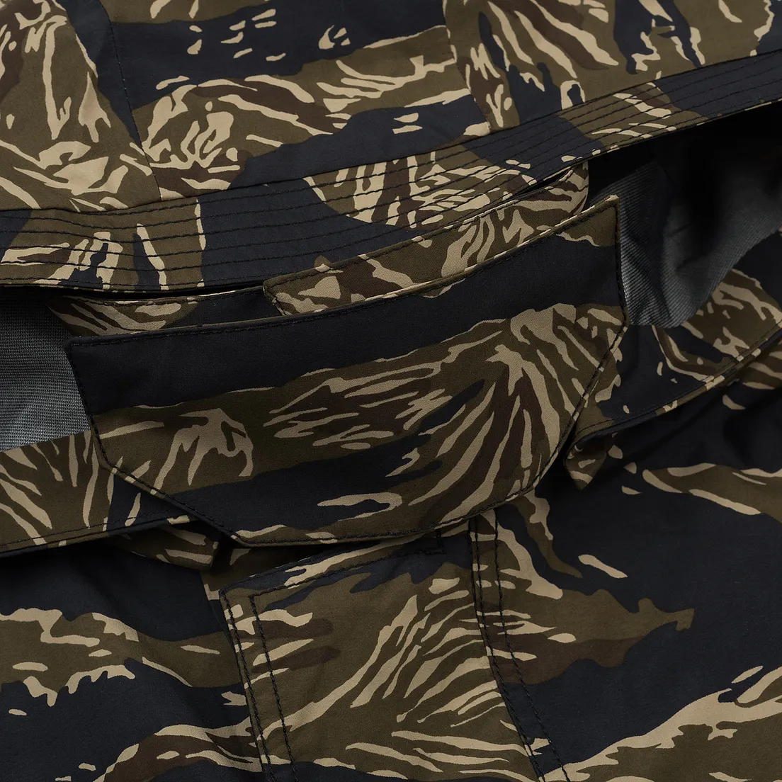 Nike Мужская куртка парка NikeLab Tiger Camo AOP