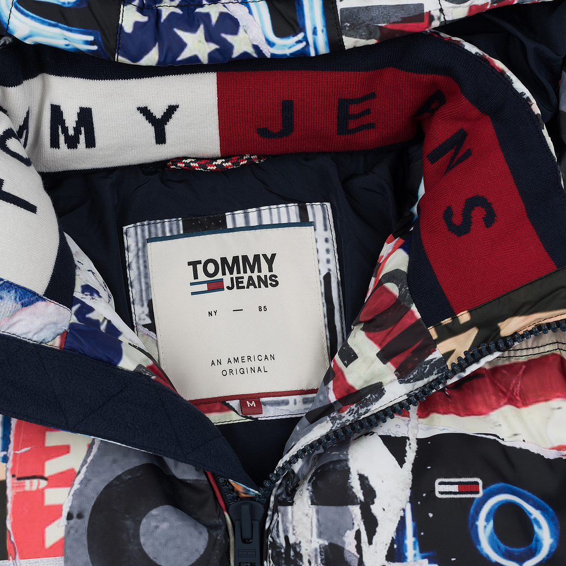Tommy Jeans Мужская куртка Patterned Flag Print