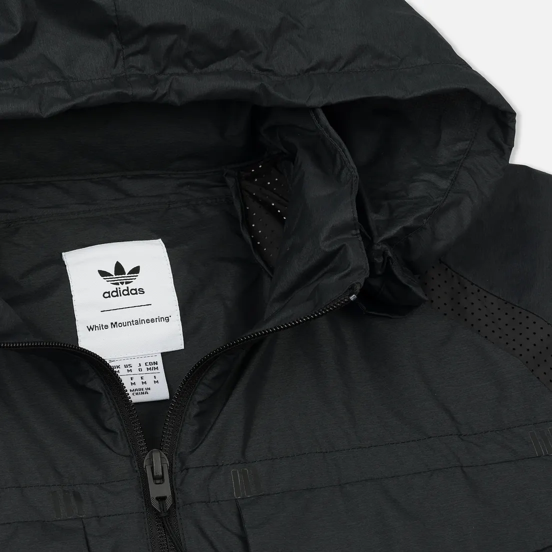 adidas Originals Мужская куртка ветровка x White Mountaineering Field