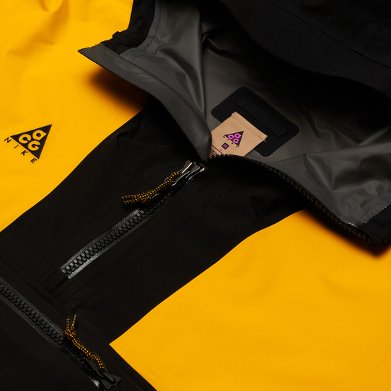 Мужская куртка ветровка Nike ACG NRG Gore-Tex PacLite University Gold/Black