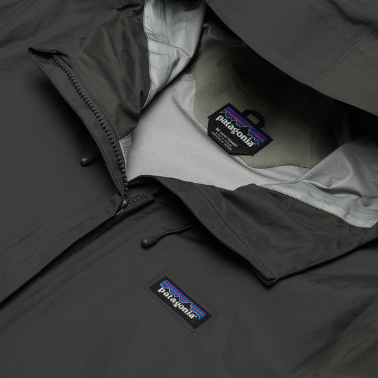 Мужская куртка ветровка Patagonia Torrentshell 3L Forge Grey