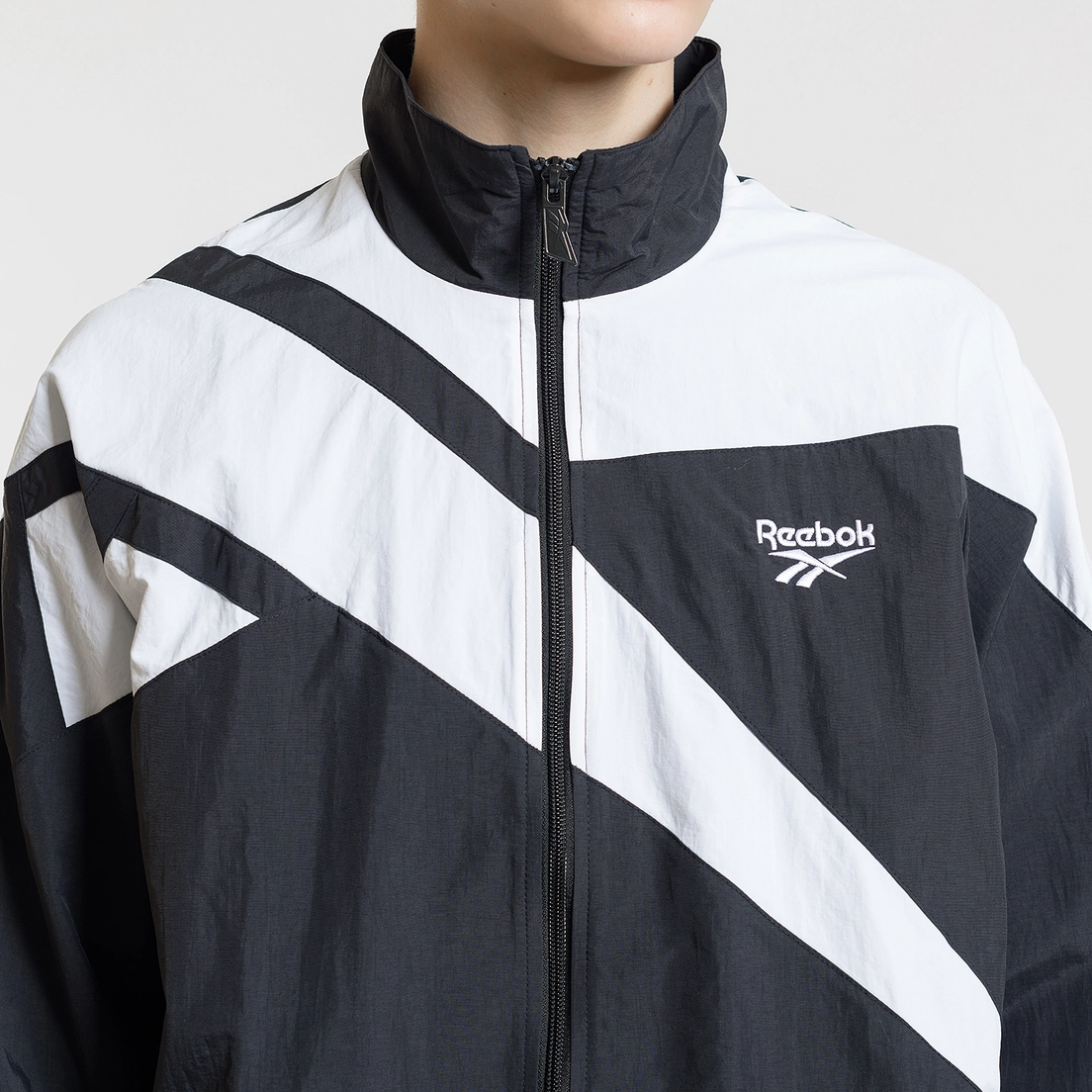 Reebok Мужская куртка ветровка Archive Vector